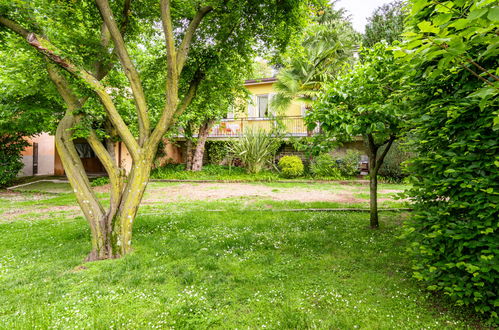 Photo 19 - Maison de 1 chambre à Invorio avec jardin et terrasse