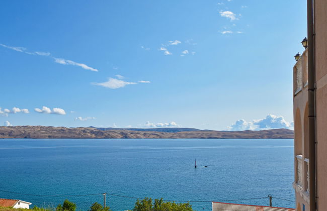 Appartamento con 3 camere da letto a Karlobag con piscina e terrazza - Foto 5
