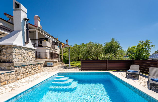 Apartamento de 4 quartos em Omišalj com piscina privada e jardim - Foto 12