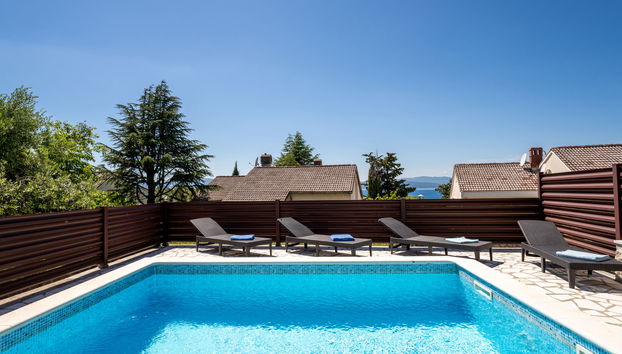 Apartment mit 4 Schlafzimmern in Omišalj mit privater pool und garten - Foto 2