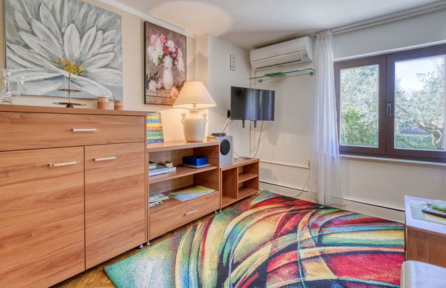 Apartamento de 4 quartos em Omišalj com piscina privada e jardim - Foto 20