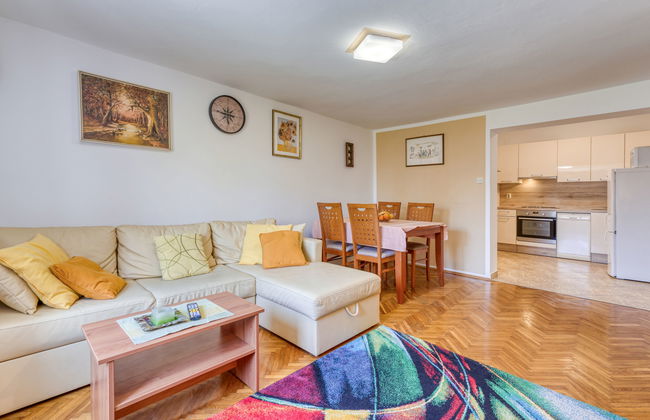 Apartamento de 4 quartos em Omišalj com piscina privada e jardim - Foto 4