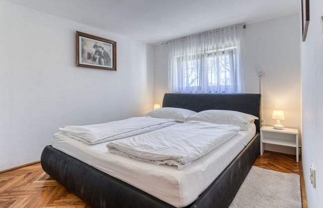 Apartamento de 4 quartos em Omišalj com piscina privada e jardim - Foto 22