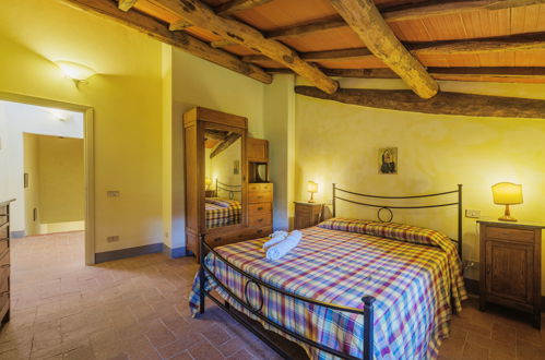 Foto 23 - Appartamento con 2 camere da letto a Lucca con piscina e giardino