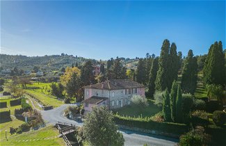 Photo 1 - 2 bedroom Apartment in Lucca with swimming pool and garden