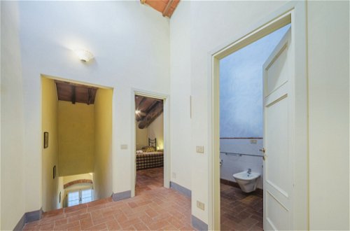 Foto 19 - Apartamento de 2 quartos em Lucca com piscina e jardim