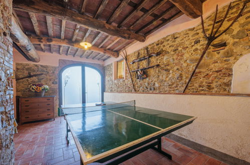 Foto 36 - Apartamento de 2 habitaciones en Luca con piscina y jardín