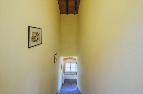Foto 18 - Appartamento con 2 camere da letto a Lucca con piscina e giardino
