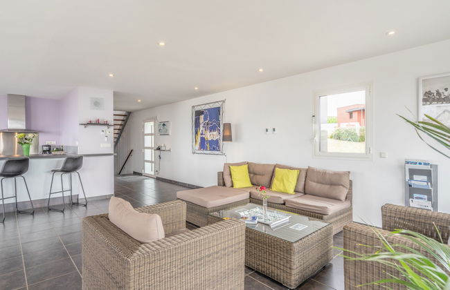 Casa de 4 quartos em Plonévez-Porzay com jardim e terraço - Foto 5