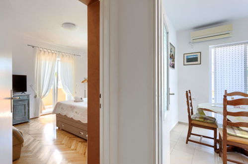 Foto 11 - Apartment mit 2 Schlafzimmern in Umag mit terrasse und blick aufs meer