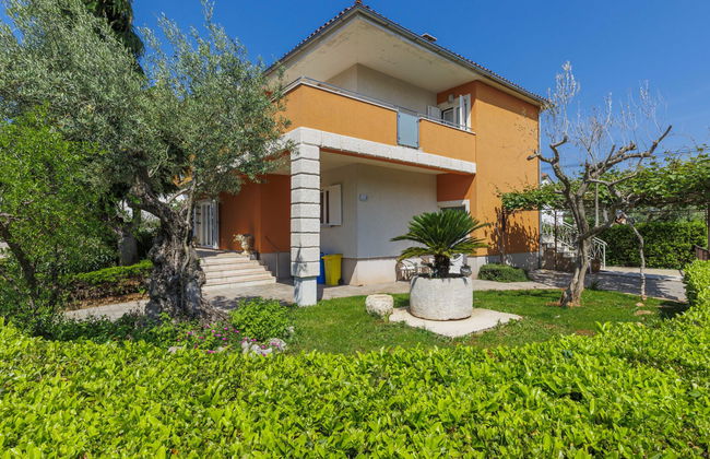 Apartamento de 3 quartos em Umag com piscina privada e terraço - Foto 2