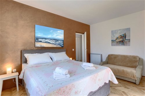Foto 14 - Apartamento de 2 habitaciones en Umag con terraza y vistas al mar