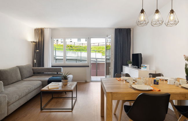 Apartamento de 2 quartos em Davos com jardim - Foto 1