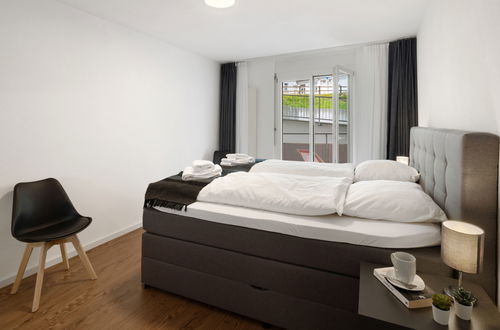 Foto 10 - Apartment mit 1 Schlafzimmer in Davos mit garten