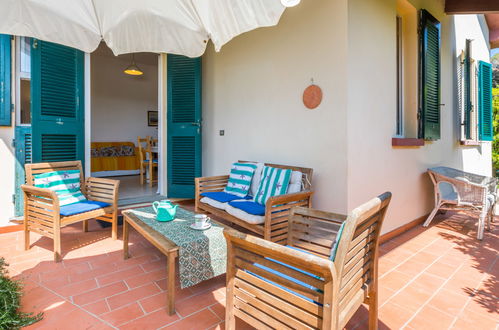 Photo 4 - Maison de 2 chambres à Rosignano Marittimo avec jardin et terrasse