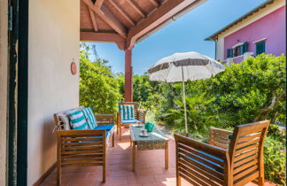 Photo 2 - Maison de 2 chambres à Rosignano Marittimo avec jardin et terrasse