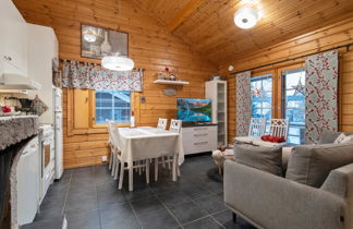 Photo 3 - 2 bedroom House in Kolari with sauna and mountain view