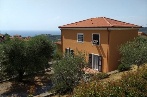Foto 27 - Casa de 4 habitaciones en Civezza con terraza y vistas al mar