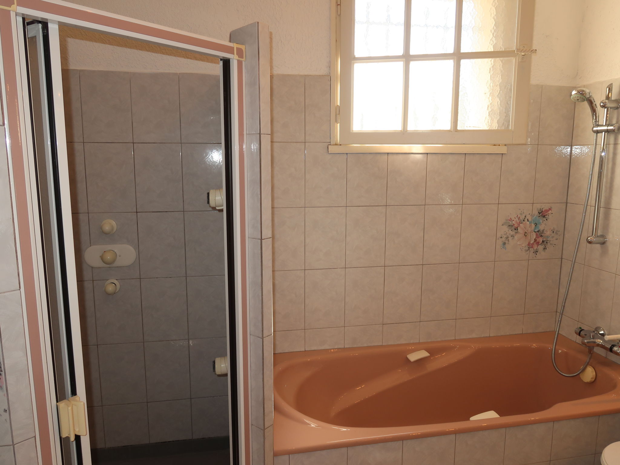 Foto 31 - Casa con 5 camere da letto a L'Isle-sur-la-Sorgue con piscina privata e giardino