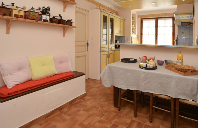 Casa de 6 quartos em L'Isle-sur-la-Sorgue com piscina privada e jardim - Foto 30