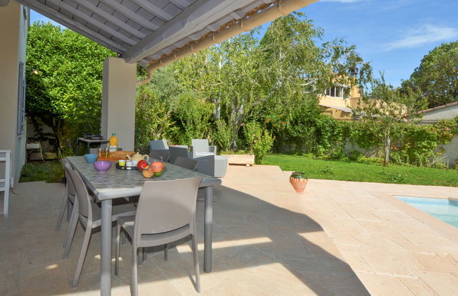 Casa de 6 quartos em L'Isle-sur-la-Sorgue com piscina privada e jardim - Foto 32
