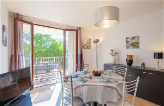 Foto 2 - Apartamento de 1 quarto em Fréjus com jardim e vistas do mar