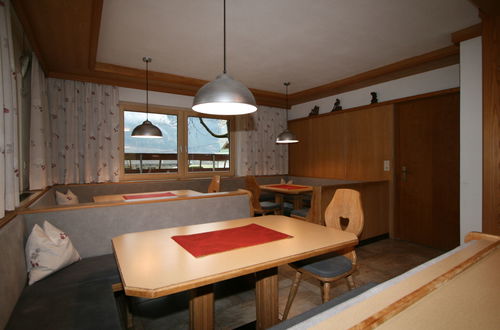 Photo 24 - 9 bedroom House in Mayrhofen with terrace and mountain view