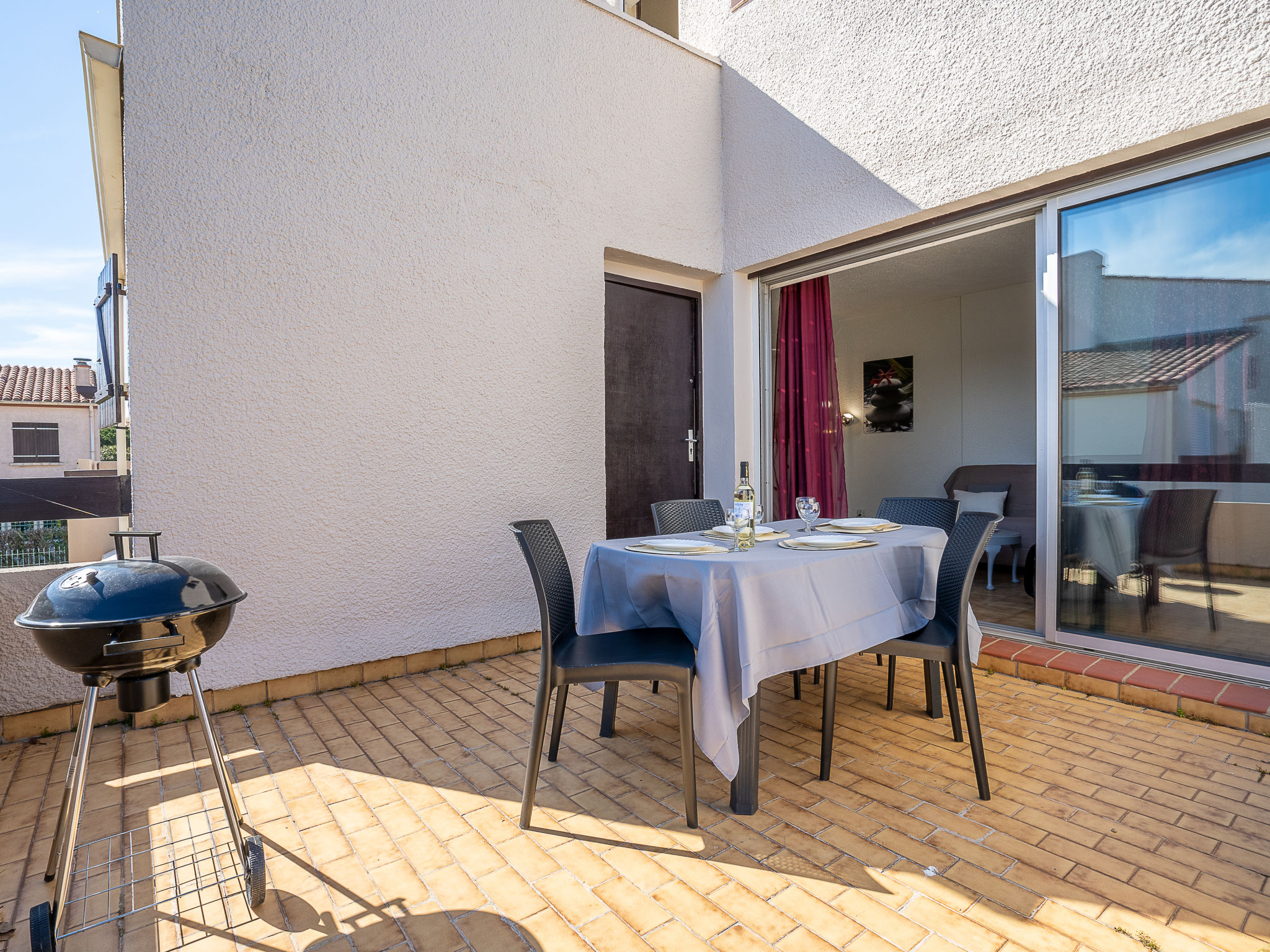 Photo 3 - 2 bedroom Apartment in Saint-Cyprien with terrace and sea view