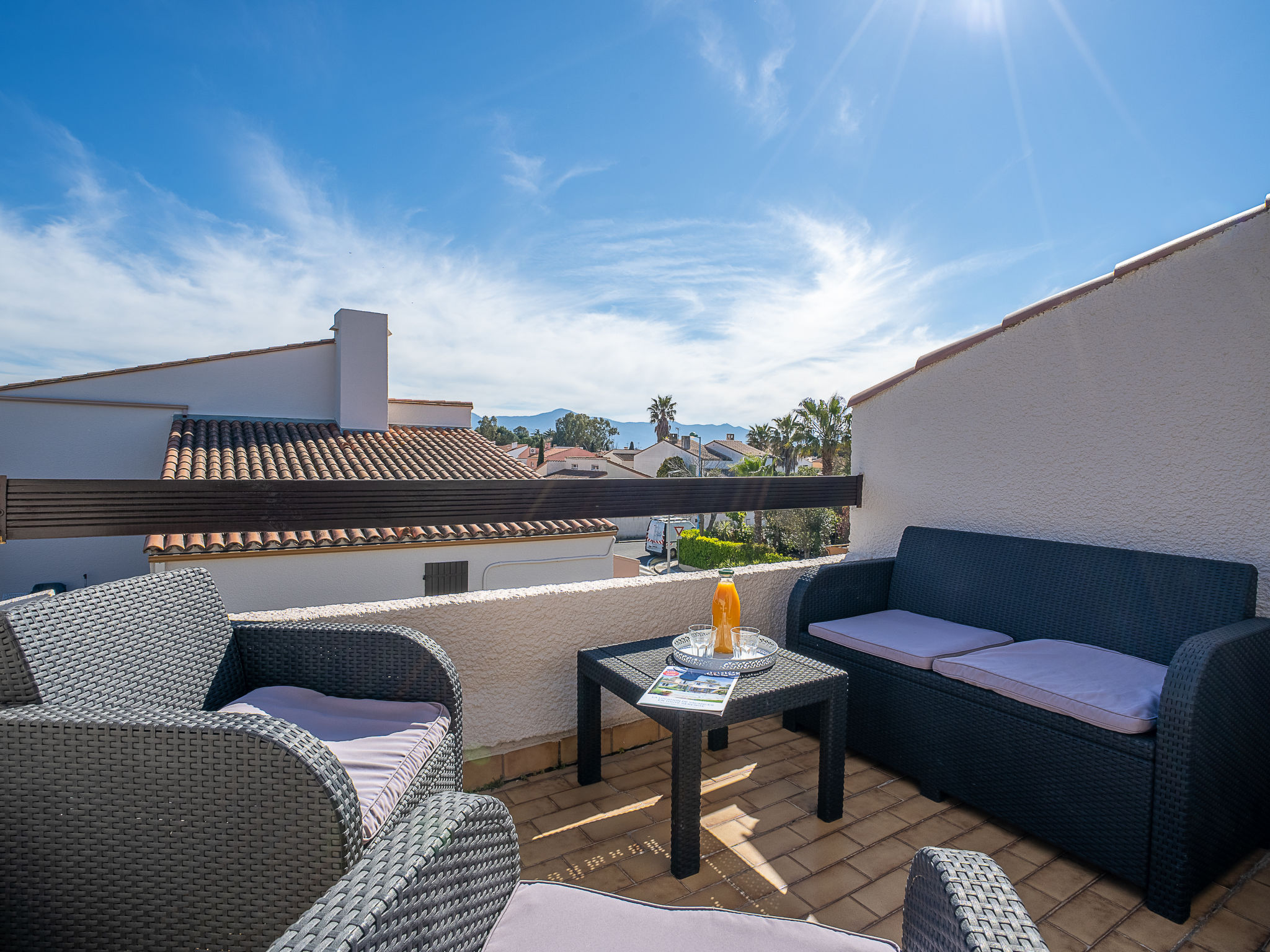 Foto 5 - Apartamento de 2 quartos em Saint-Cyprien com terraço e vistas do mar