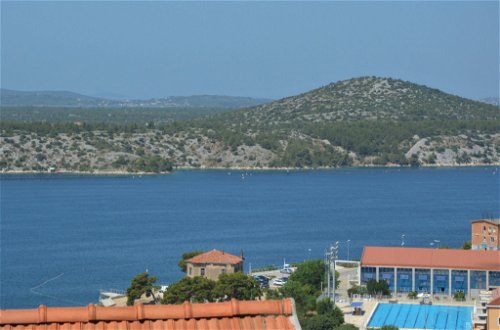 Photo 14 - 2 bedroom House in Sibenik with garden and terrace