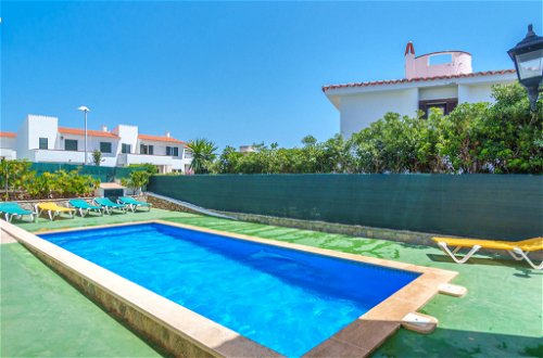 Photo 3 - 2 bedroom Apartment in Es Mercadal with swimming pool and sea view