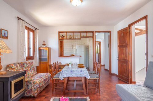 Foto 6 - Appartamento con 2 camere da letto a Es Mercadal con piscina e vista mare