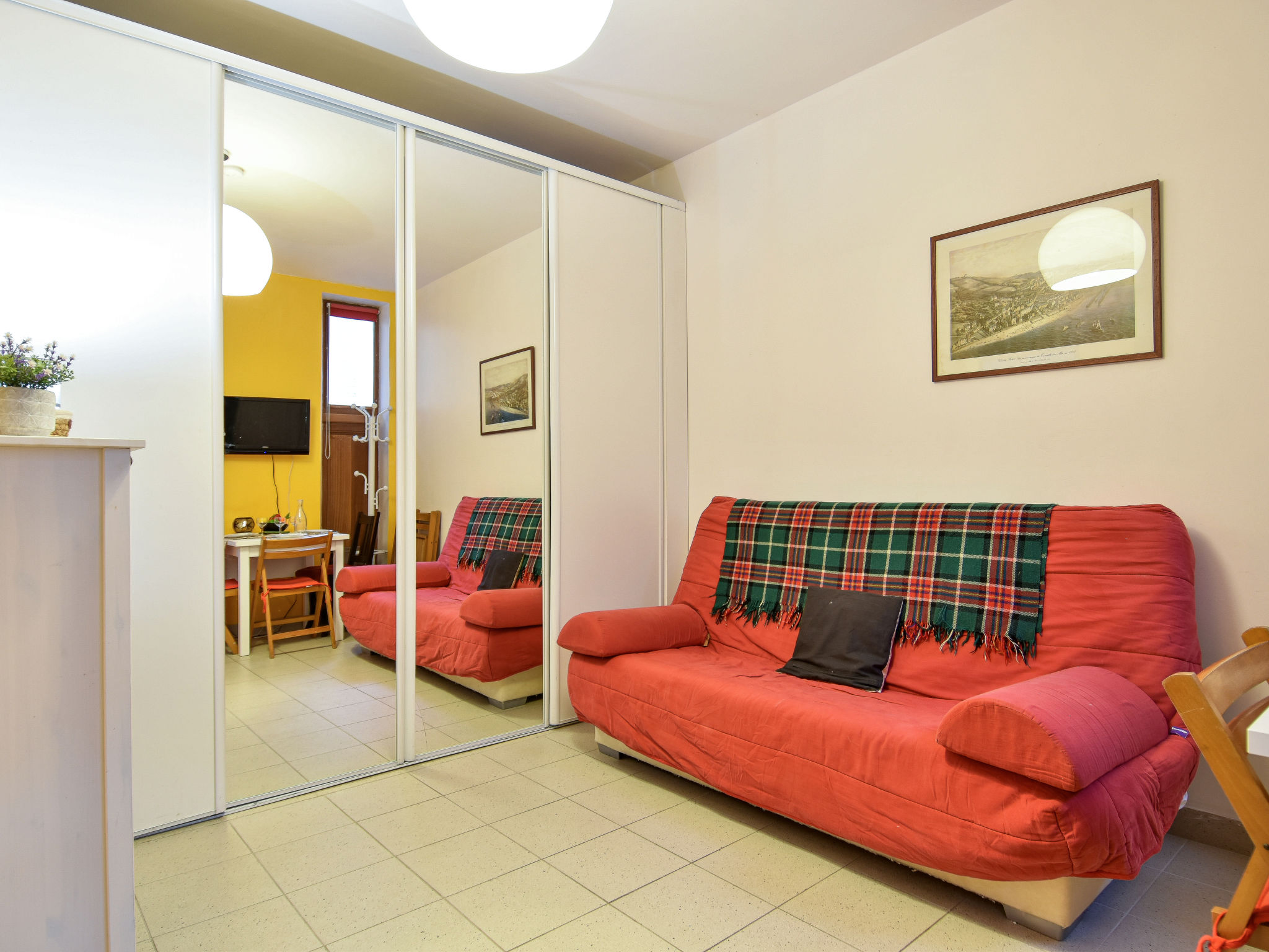 Foto 1 - Appartamento con 1 camera da letto a Trouville-sur-Mer con vista mare