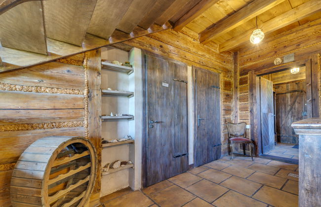 Casa de 6 quartos em Pilica com piscina e jardim - Foto 15