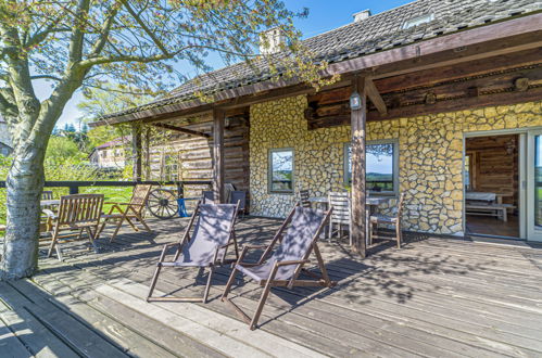 Photo 4 - Maison de 5 chambres à Pilica avec piscine et jardin