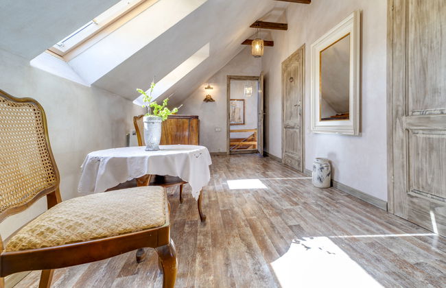 Casa de 6 quartos em Pilica com piscina e jardim - Foto 27