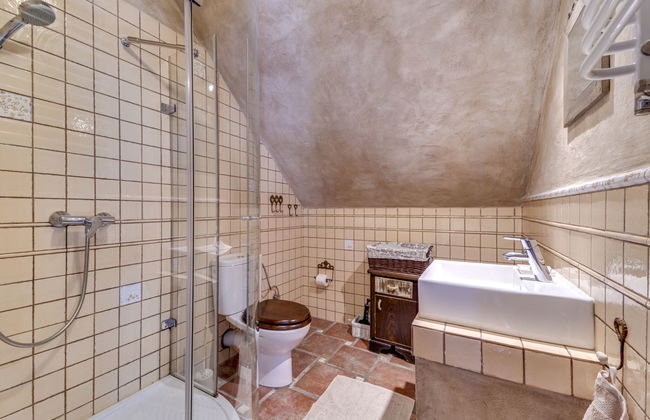 Casa de 6 quartos em Pilica com piscina e jardim - Foto 37