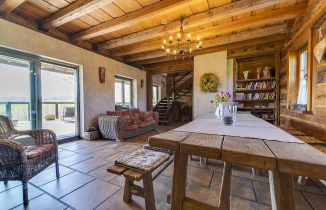 Casa de 6 quartos em Pilica com piscina e jardim - Foto 11