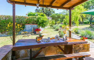 Foto 2 - Apartamento em Castelnuovo di Val di Cecina com piscina e jardim