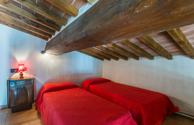 Apartment in Castelnuovo di Val di Cecina with swimming pool and garden - Photo 21