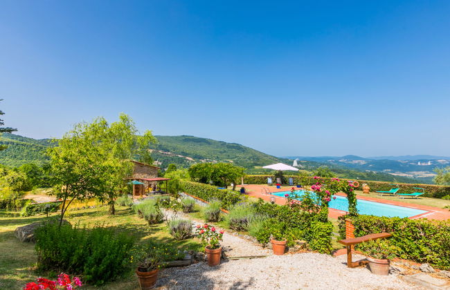 Apartment in Castelnuovo di Val di Cecina with swimming pool and garden - Photo 52