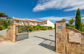 Foto 3 - Apartamento en Roquebrune-sur-Argens con jardín