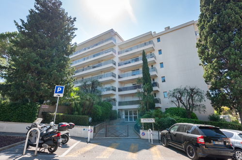 Photo 22 - Apartment in Cannes with swimming pool and sea view