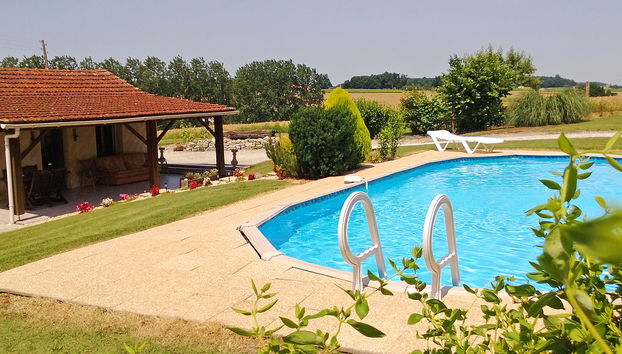Haus mit 5 Schlafzimmern in Condéon mit privater pool und garten - Foto 2