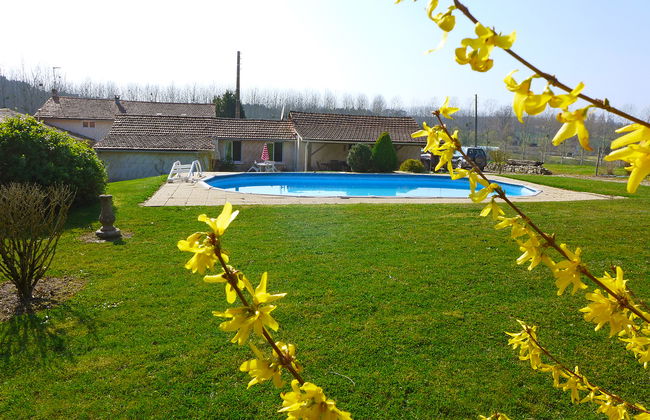 5 bedroom House in Condéon with private pool and garden - Photo 11