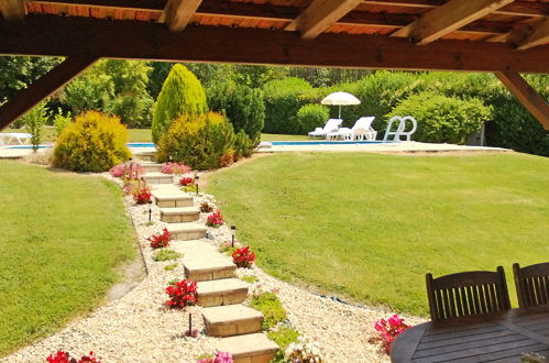 Photo 13 - Maison de 4 chambres à Condéon avec piscine privée et jardin