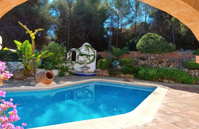 Casa de 4 quartos em Jávea com piscina privada e jardim - Foto 15
