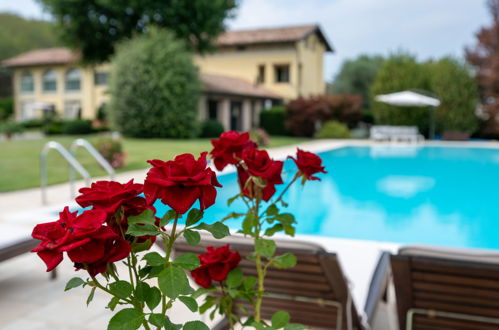 Photo 38 - Maison de 3 chambres à Costigliole d'Asti avec piscine privée et jardin