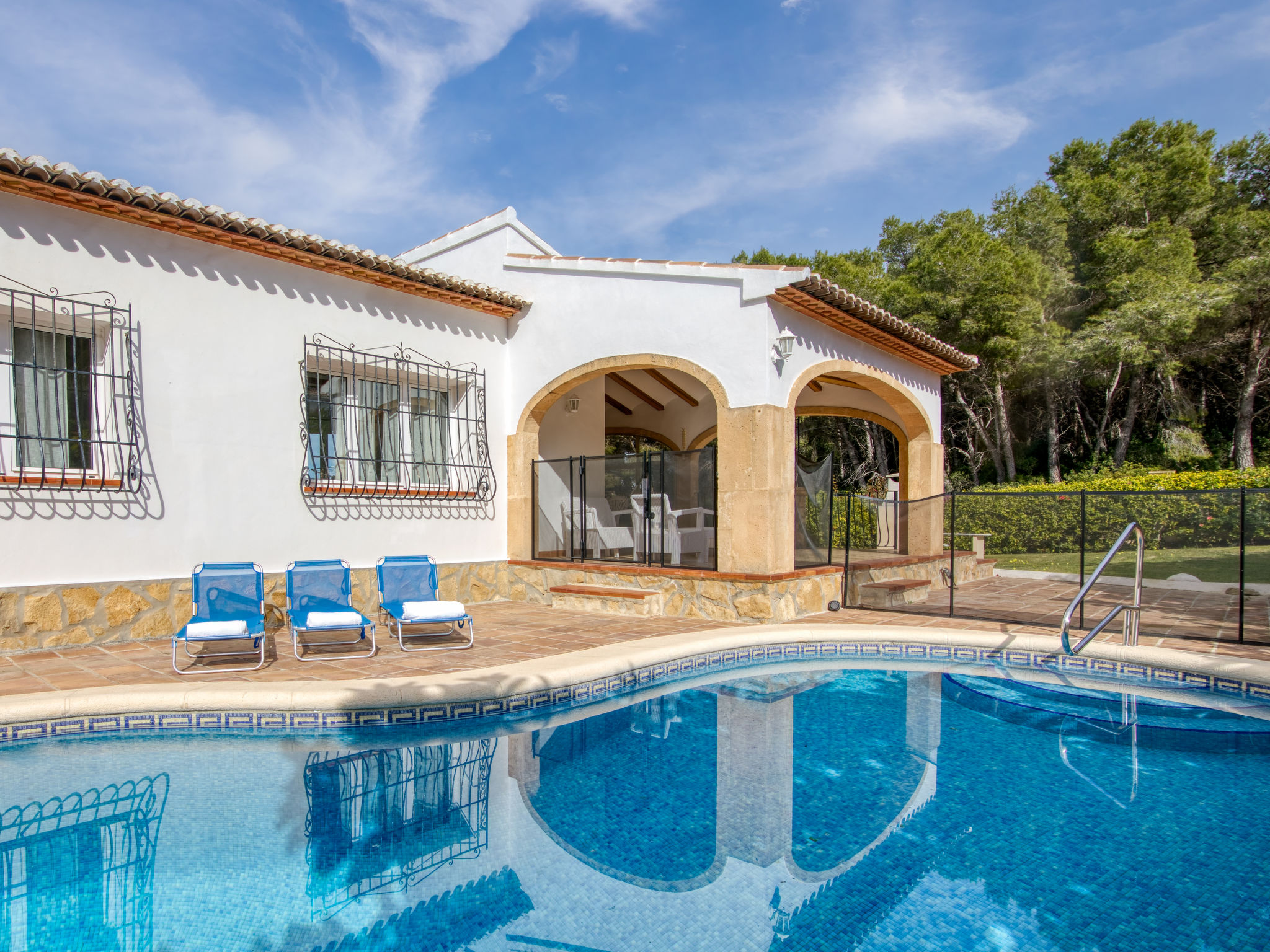 Foto 1 - Casa con 5 camere da letto a Jávea con piscina privata e vista mare