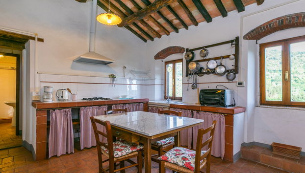 Apartamento de 2 quartos em Pescia com piscina e jardim - Foto 4